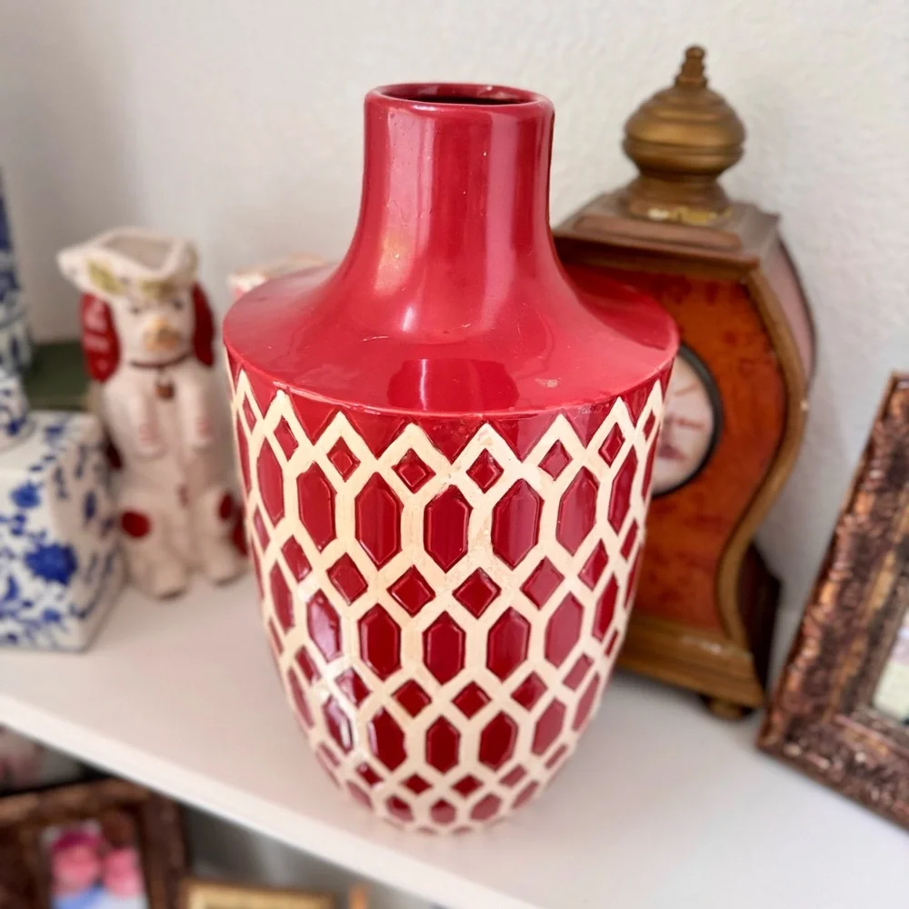 15” CHINOISERIE Mid Century Modern Vase Red Brick Ivory Geometric Porcelain MCM - Picture 3 of 10